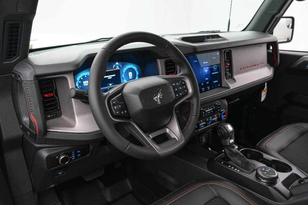2026 Ford Bronco 6th Gen - Image 19 of 31