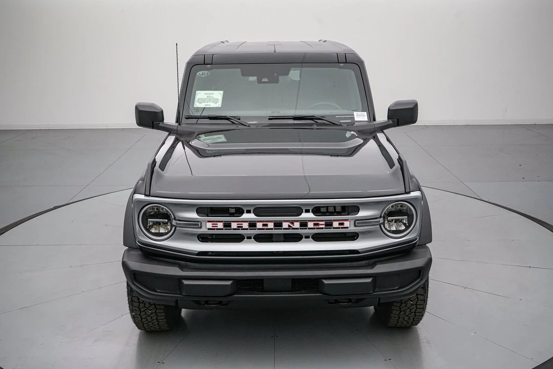 2026 Ford Bronco 6th Gen - Image 10 of 31