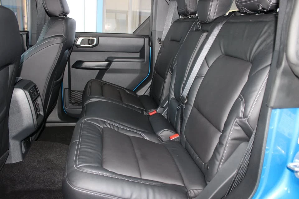 2026 Ford Bronco 6th Gen - Image 16 of 20
