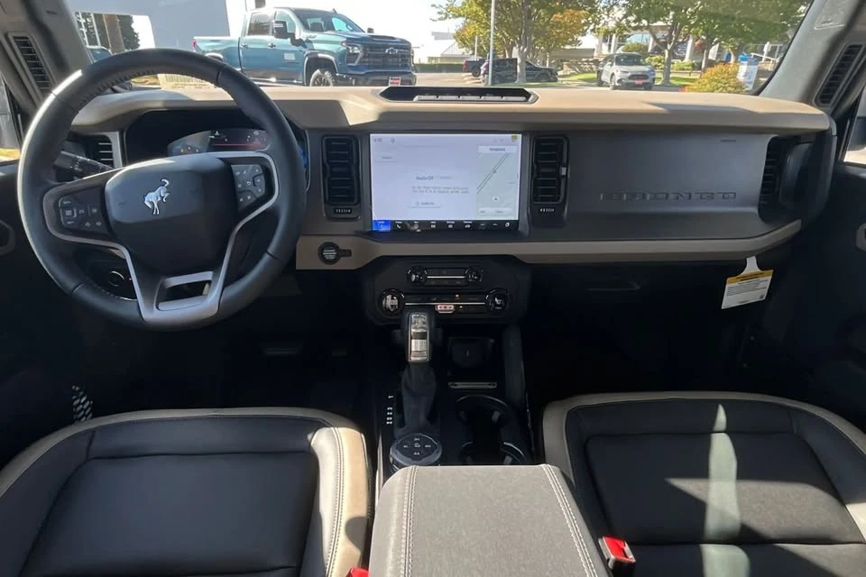 2026 Ford Bronco 6th Gen - Image 5 of 9