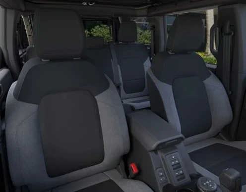 2026 Ford Bronco 6th Gen - Image 11 of 12