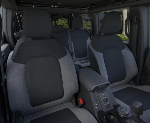 2026 Ford Bronco 6th Gen - Image 11 of 12