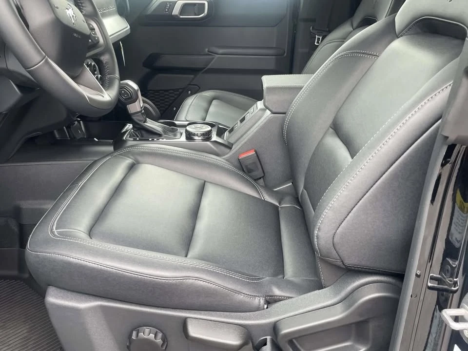 2026 Ford Bronco 6th Gen - Image 9 of 19