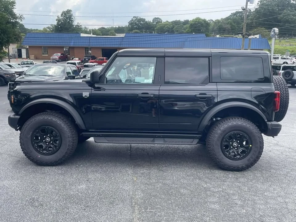 2026 Ford Bronco 6th Gen - Image 4 of 19