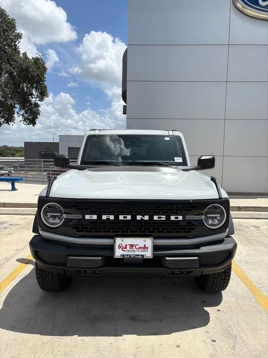 2026 Ford Bronco 6th Gen - Image 2 of 9