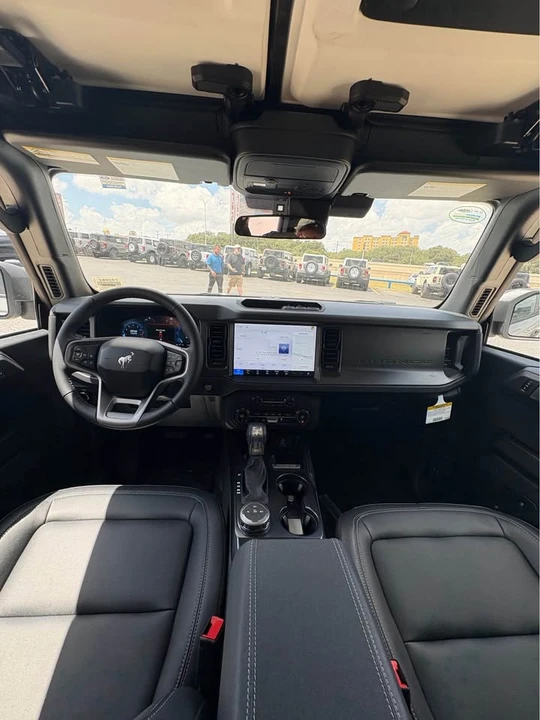 2026 Ford Bronco 6th Gen - Image 9 of 9