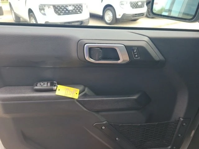 2026 Ford Bronco 6th Gen - Image 17 of 20