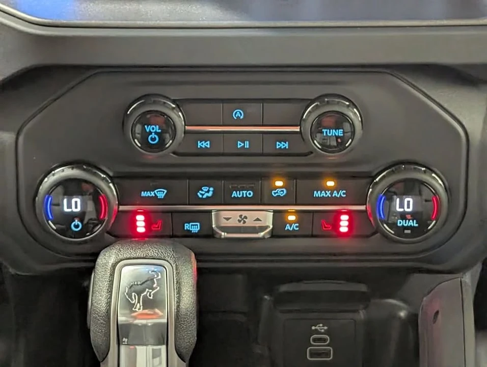 2026 Ford Bronco 6th Gen - Image 6 of 20