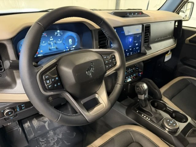 2026 Ford Bronco 6th Gen - Image 11 of 18