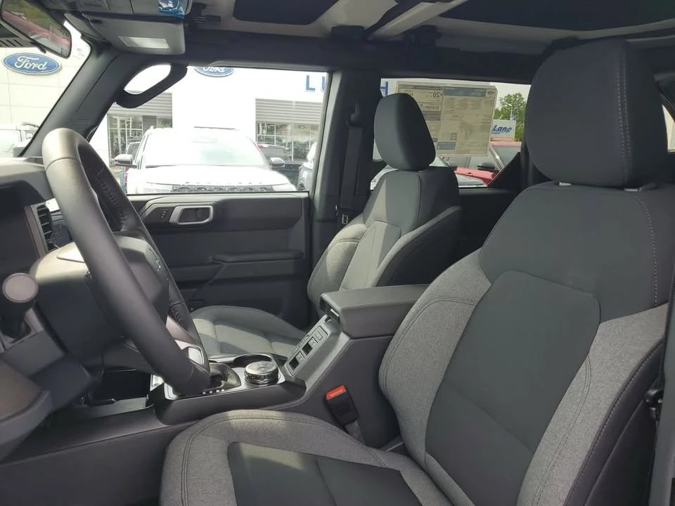 2026 Ford Bronco 6th Gen - Image 8 of 20