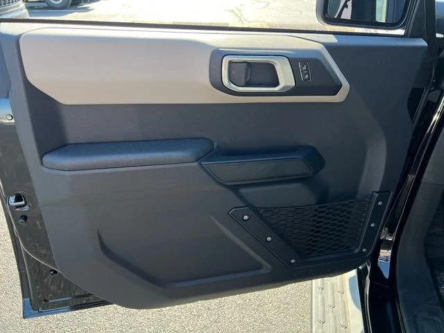 2026 Ford Bronco 6th Gen - Image 10 of 20