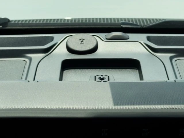 2026 Ford Bronco 6th Gen - Image 15 of 20