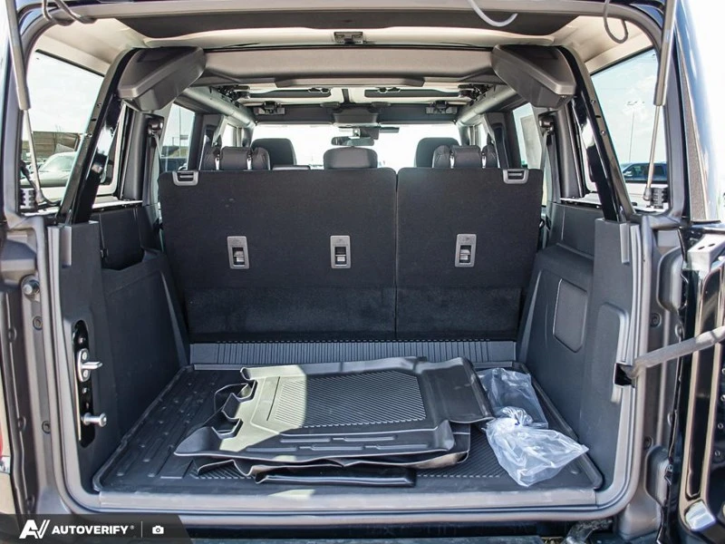 2026 Ford Bronco 6th Gen - Image 11 of 20