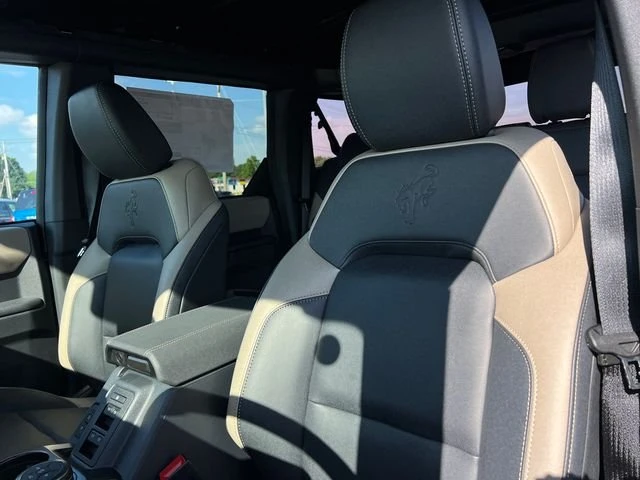 2026 Ford Bronco 6th Gen - Image 18 of 20