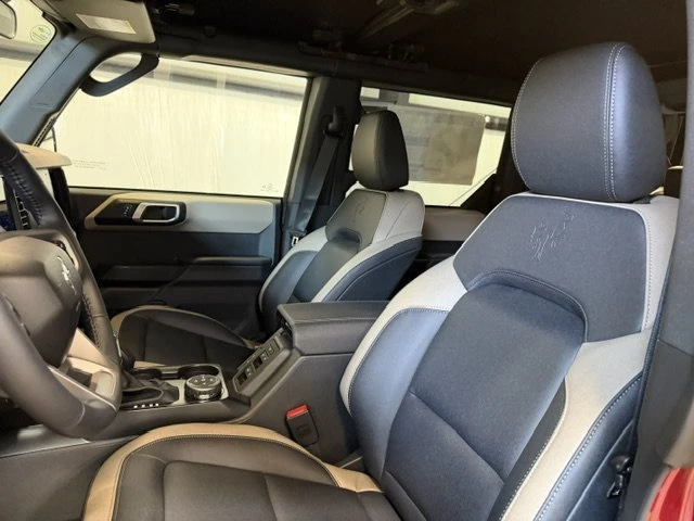 2026 Ford Bronco 6th Gen - Image 15 of 18