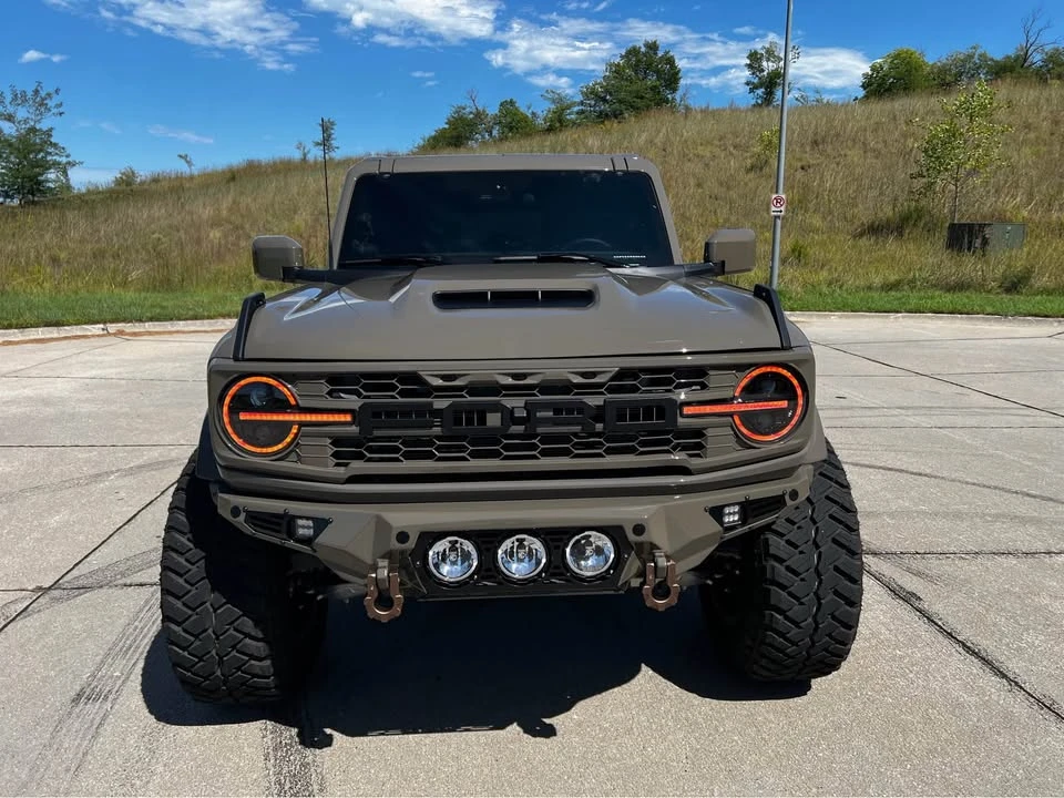 2026 Ford Bronco 6th Gen - Image 2 of 14