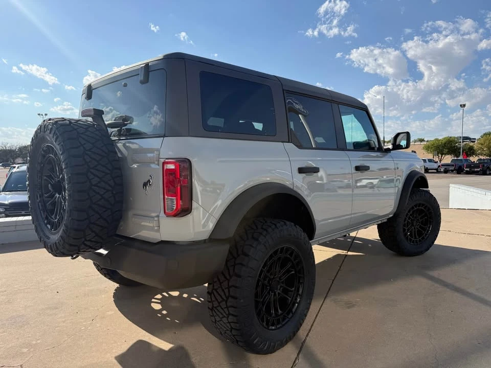 2026 Ford Bronco 6th Gen - Image 3 of 7