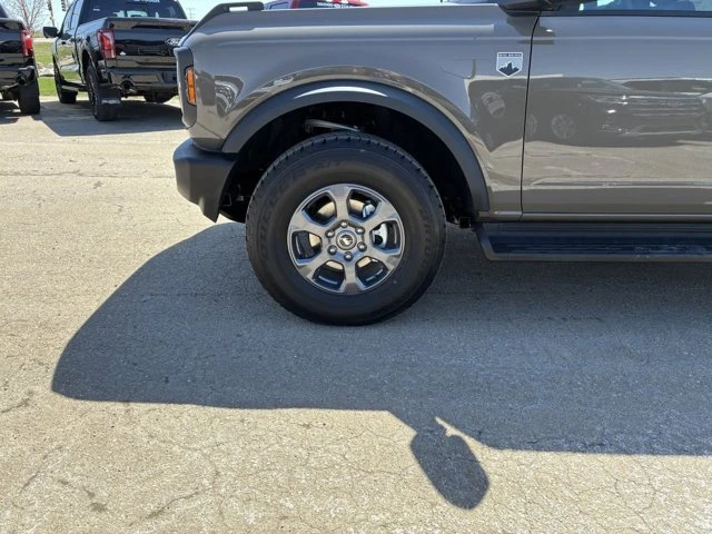 2026 Ford Bronco 6th Gen - Image 10 of 20