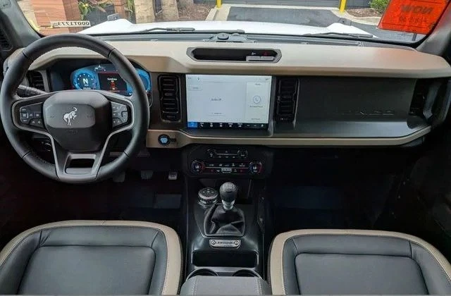 2026 Ford Bronco 6th Gen - Image 2 of 12