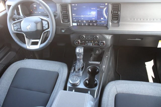 2026 Ford Bronco 6th Gen - Image 18 of 20