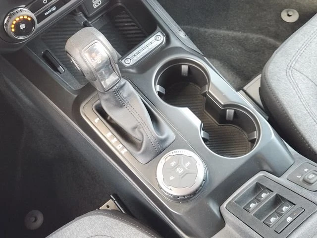 2026 Ford Bronco 6th Gen - Image 16 of 20