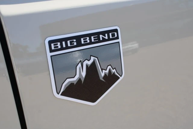 2026 Ford Bronco 6th Gen - Image 15 of 20