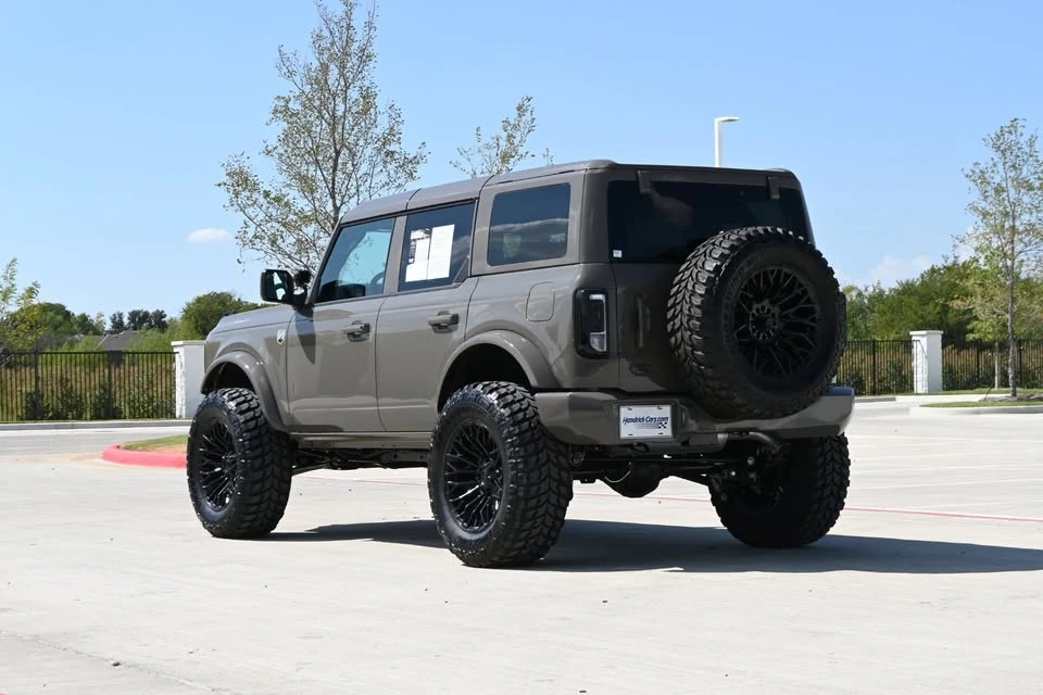 2026 Ford Bronco 6th Gen - Image 5 of 20