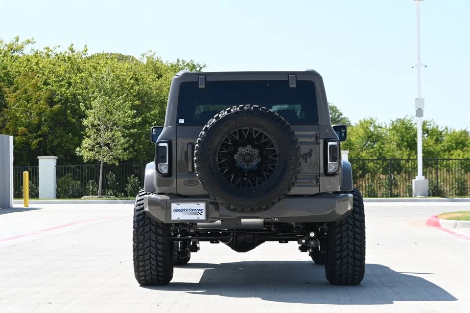 2026 Ford Bronco 6th Gen - Image 6 of 20