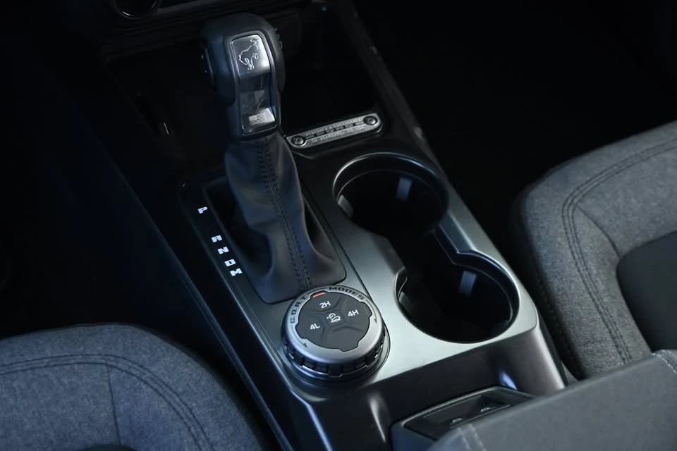 2026 Ford Bronco 6th Gen - Image 16 of 20