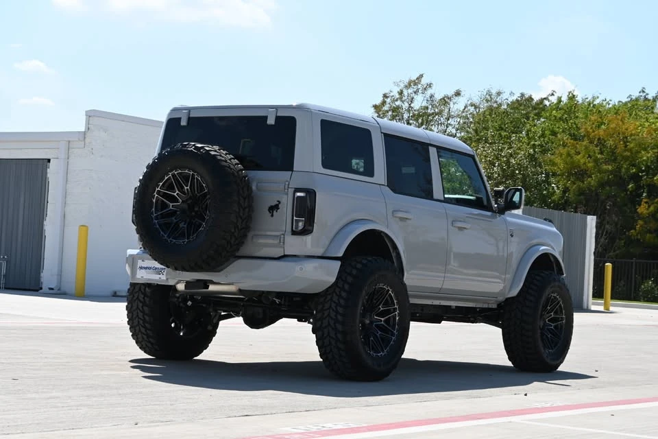 2026 Ford Bronco 6th Gen - Image 7 of 18