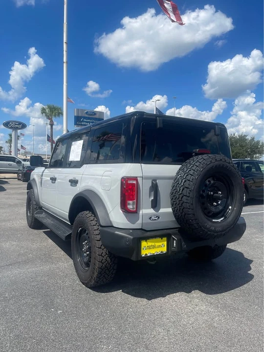 2026 Ford Bronco 6th Gen - Image 8 of 20