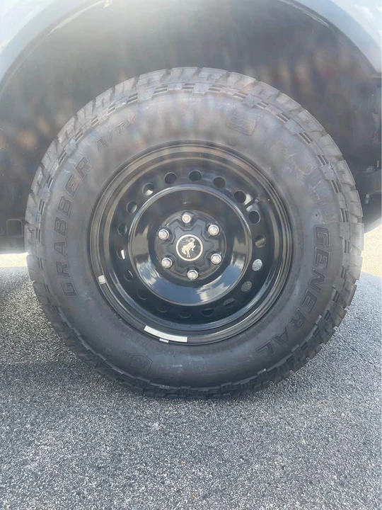 2026 Ford Bronco 6th Gen - Image 4 of 20