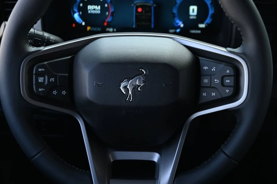 2026 Ford Bronco 6th Gen - Image 19 of 20