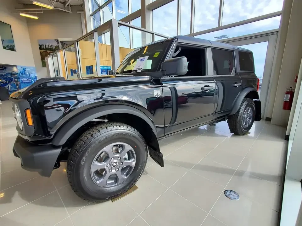 2026 Ford Bronco 6th Gen - Image 5 of 12