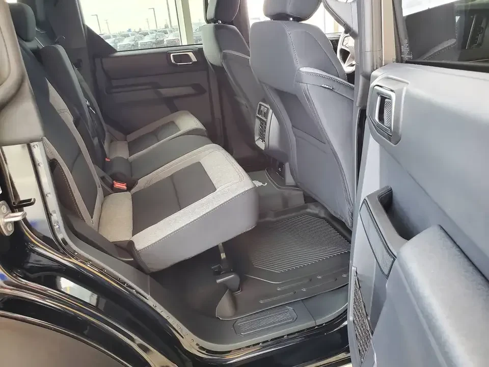 2026 Ford Bronco 6th Gen - Image 12 of 12