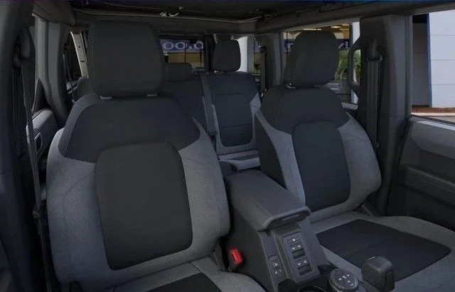 2026 Ford Bronco 6th Gen - Image 10 of 10