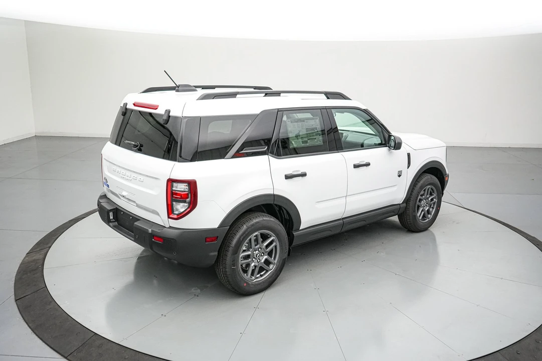2026 Ford Bronco 6th Gen - Image 5 of 24