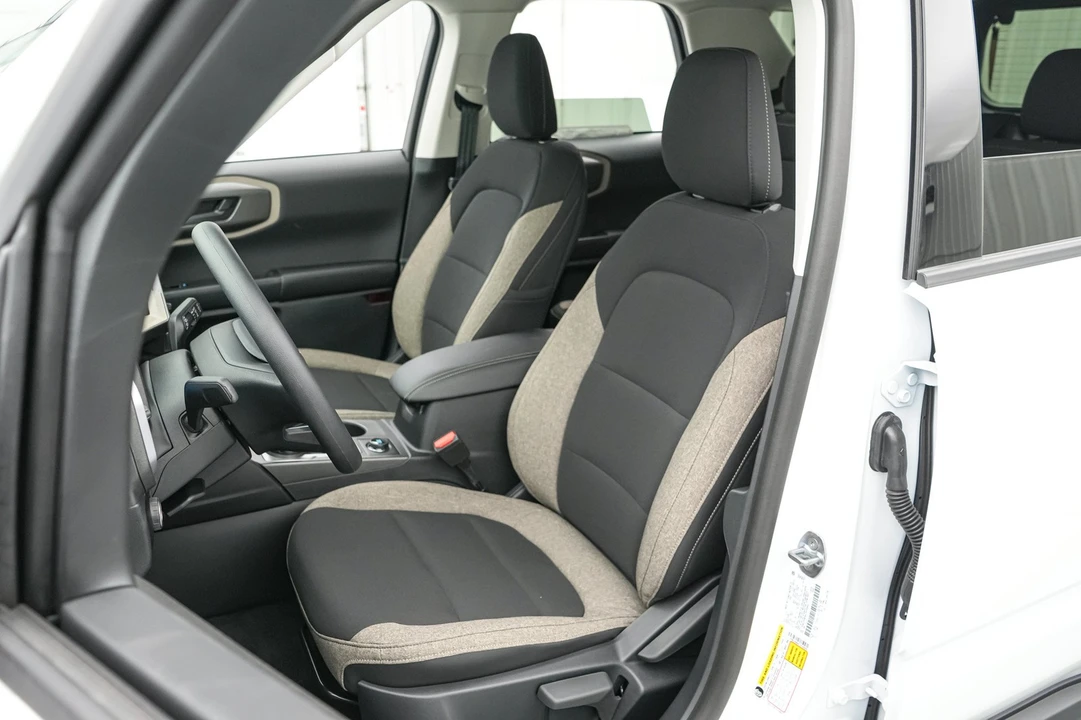2026 Ford Bronco 6th Gen - Image 12 of 24
