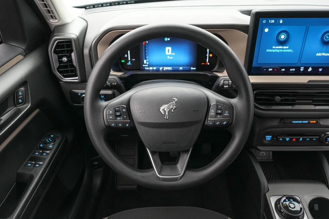 2026 Ford Bronco 6th Gen - Image 14 of 24