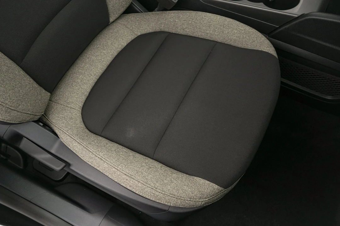 2026 Ford Bronco 6th Gen - Image 27 of 30