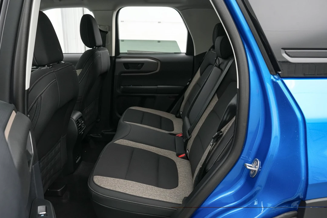 2026 Ford Bronco 6th Gen - Image 20 of 27