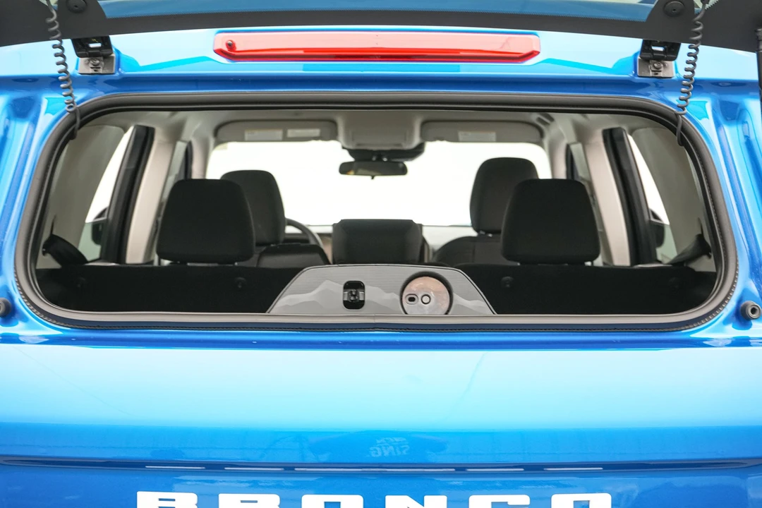 2026 Ford Bronco 6th Gen - Image 22 of 27