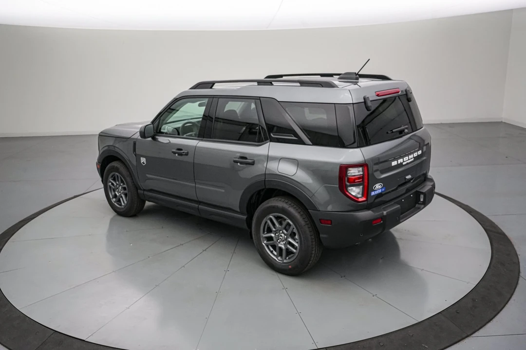 2026 Ford Bronco 6th Gen - Image 7 of 28
