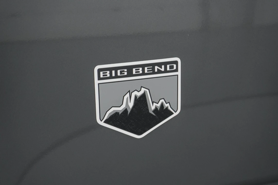 2026 Ford Bronco 6th Gen - Image 12 of 28