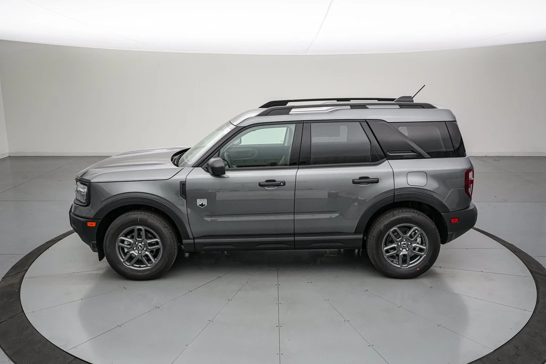 2026 Ford Bronco 6th Gen - Image 8 of 28