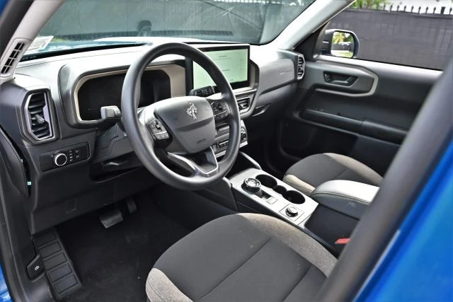 2026 Ford Bronco 6th Gen - Image 13 of 21