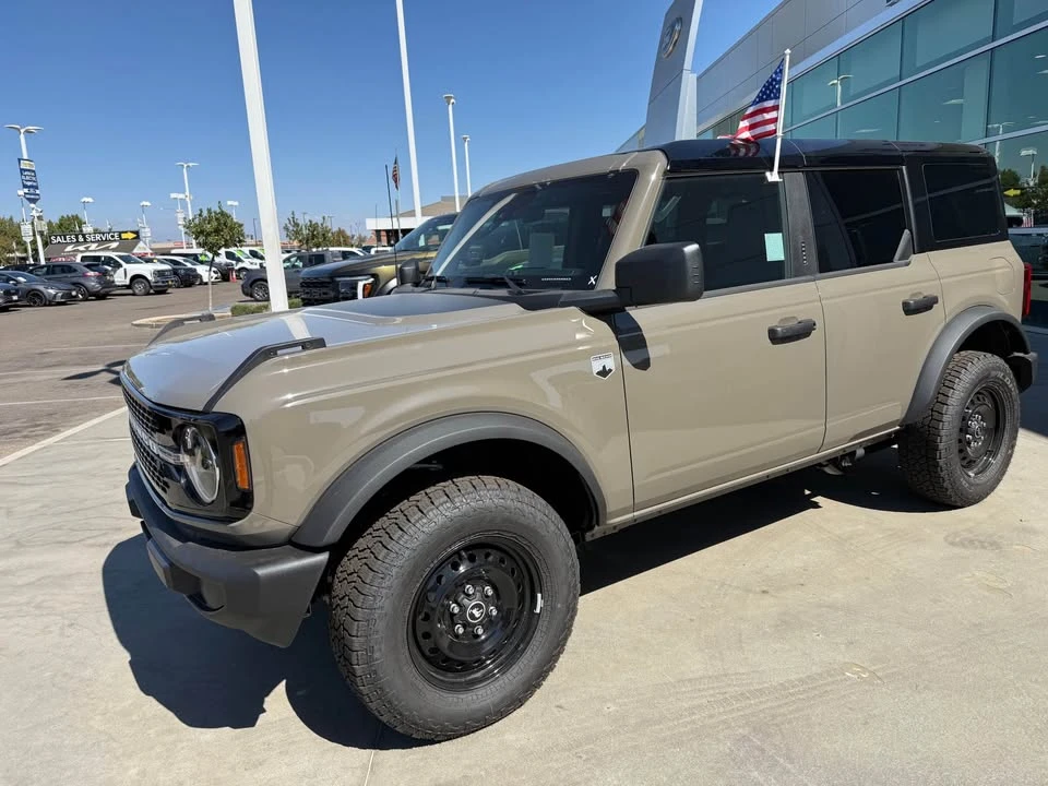 2026 Ford Bronco 6th Gen - Image 4 of 10