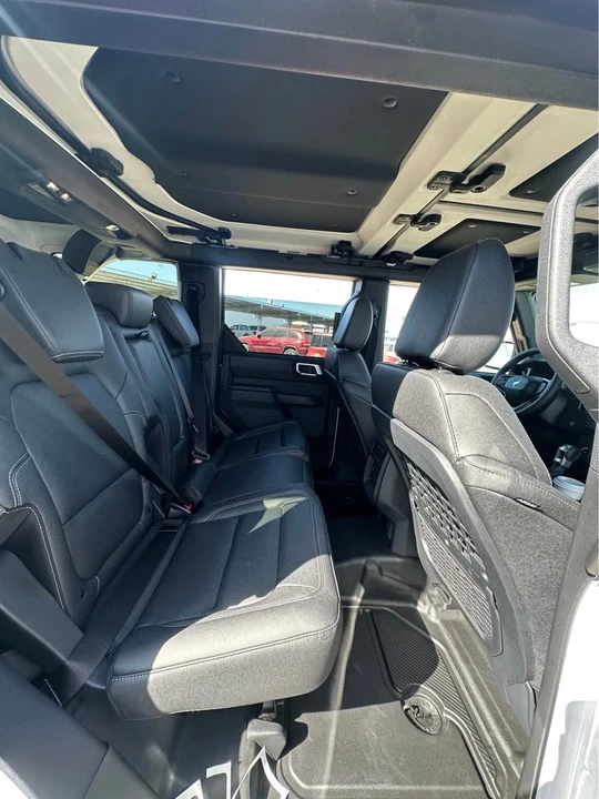 2026 Ford Bronco 6th Gen - Image 10 of 10