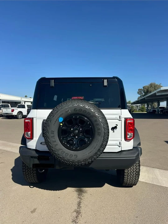 2026 Ford Bronco 6th Gen - Image 3 of 10