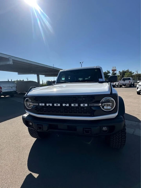 2026 Ford Bronco 6th Gen - Image 5 of 10